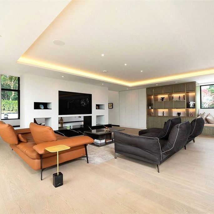 5 bedroom detached house to rent - Photo 1