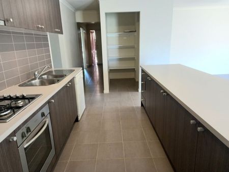 THREE BEDROOM HOME - Photo 5