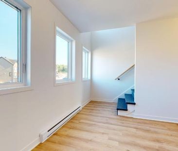ST-JÉRÔME - APPARTEMENT 5½ SUR DEUX ÉTAGES À LOUER POUR JUILLET - Photo 4