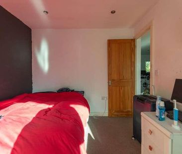 Park View Road, Burley, Leeds, LS4 - Photo 6