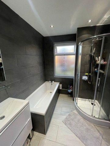 4 bedroom house share to rent - Photo 4