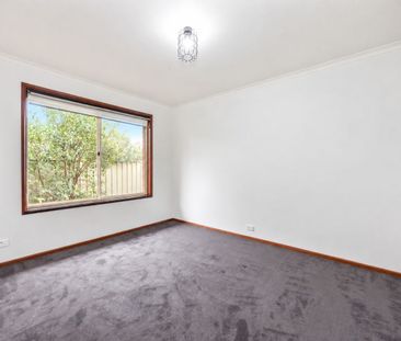 Easy Family Living in a Quiet Court Setting - Photo 4