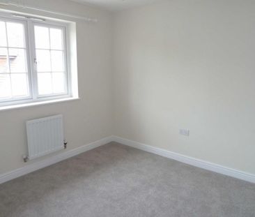 3 bedroom detached house to rent - Photo 6