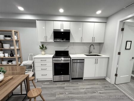 For Lease - 15 Walmer Road Unit# 207, Toronto, Ontario - Photo 4