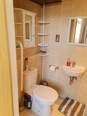 2 Bed Flat, Living, LE4 - Photo 2