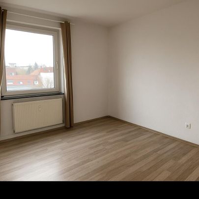 Zentrale 3-Zimmer Wohnung mit Küche / Herten Westerholt - Photo 1