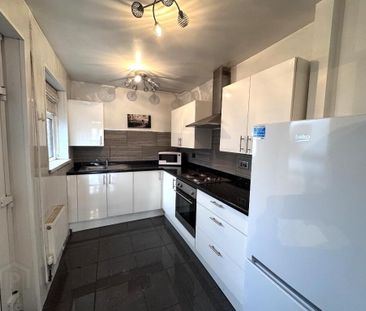 19 Lemberg Street, Belfast, BT12 6GH - Photo 4