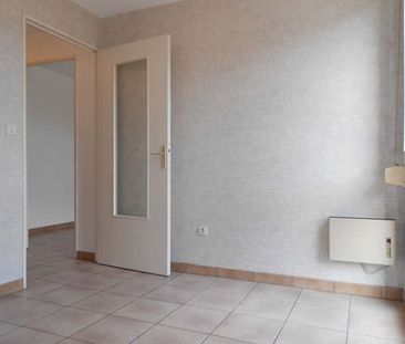 Location Appartement 2 pièces 45m² BESANCON 25000 - Photo 3