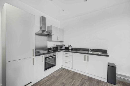 Union Court - Photo 4