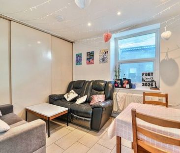 4 bedroom house to rent - Photo 2