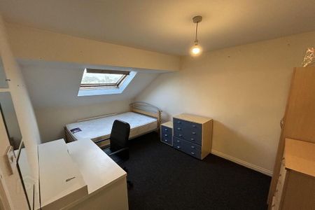 34 Fitzwilliam Square, Belfast, BT7 1JH - Photo 2