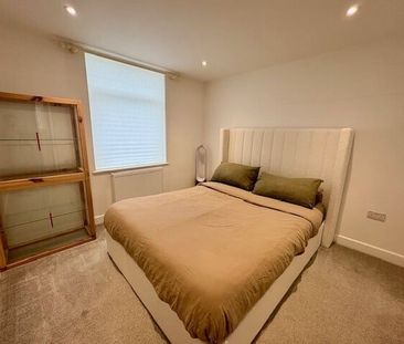 Astor Drive, Plymouth - Photo 5