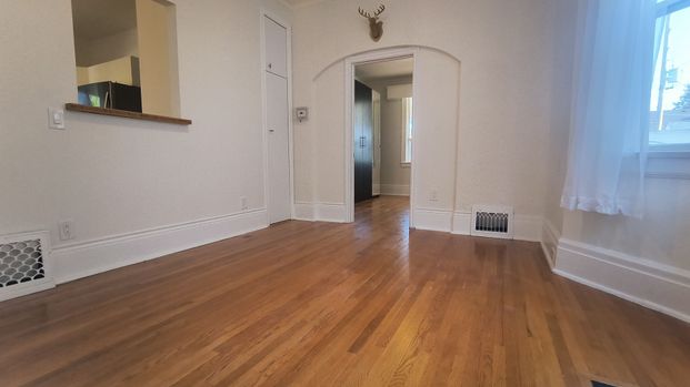 For Lease - 92 Adelaide Avenue Unit# Unit 1, Oshawa, Ontario - Photo 1