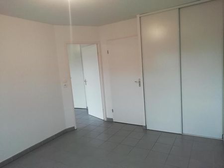 Location Appartement 2 pièces 39m² NOEUX LES MINES 62290 - Photo 5