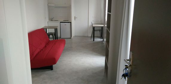 Résidences Liliane Ackermann et Yvonne Abbas pour étudiants à Saint-Denis - Photo 2