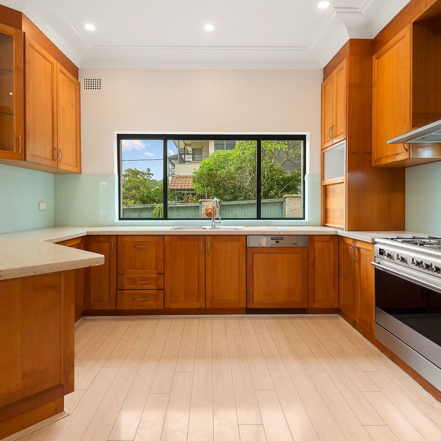 Balgowlah Heights - Photo 1