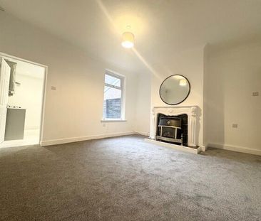 Leigh Road, Westhoughton, BL5 - Photo 1