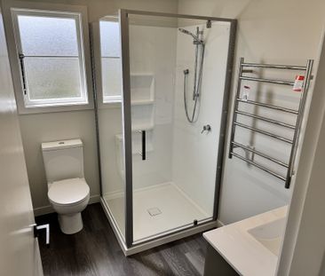 Renovated Cottage - Photo 2