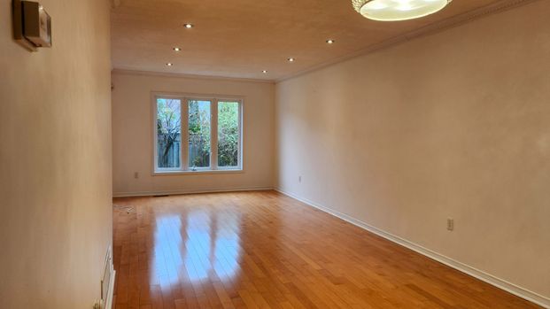 For Lease - 7 Angela Court, Markham, Ontario - Photo 1