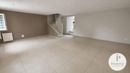 Location Maison 3 pièces 74m² - Photo 2