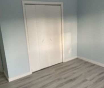 For Lease - 2365 Marine Drive Unit# 101, Oakville, Ontario - Photo 2