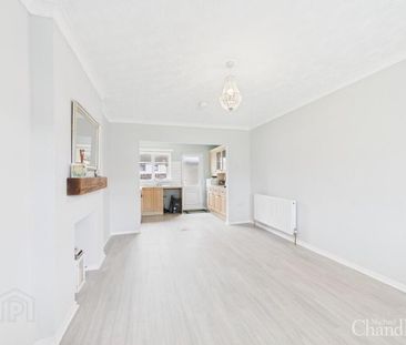 26 Kirkistown Avenue, Belfast, BT8 7FG - Photo 1