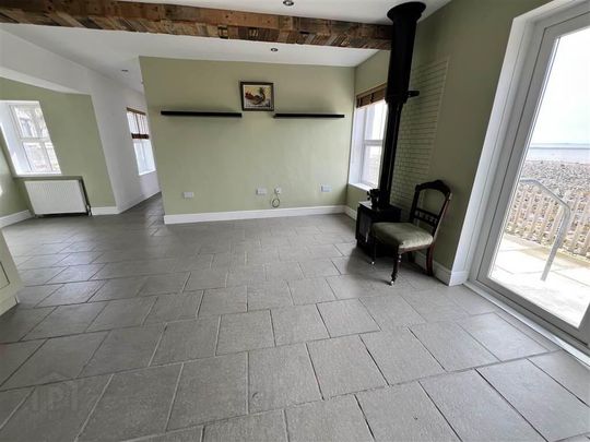 133 Portaferry Road, Newtownards, BT22 2AH - Photo 1