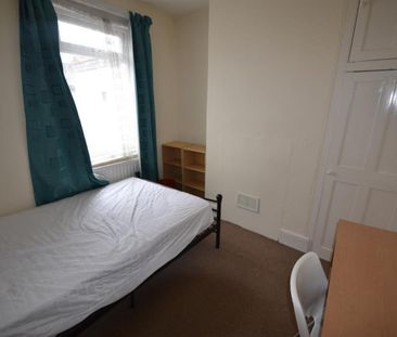 3 bedroom House To Let - Photo 3