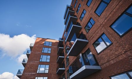 Moderne og lys 2-vær. lejlighed på 7. sal med fransk altan. Depotrum i kælderen! Eksklusiv beliggenhed over Herlev Bycenter - Photo 5