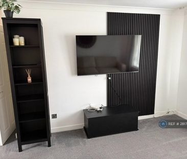 2 bedroom maisonette to rent - Photo 5