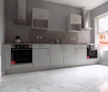 1 bedroom house of multiple occupation to rent - Photo 4