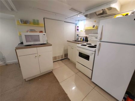 For Lease - 31 Gilpin Avenue Unit# Lower, Toronto, Ontario - Photo 3