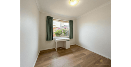 Fully Renovated 3-Bedroom Townhouse in Prime Location - Photo 5