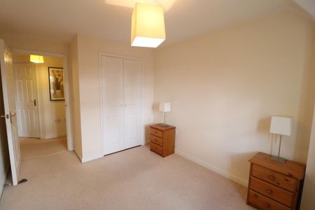 2 bedroom apartment to rent - Photo 3