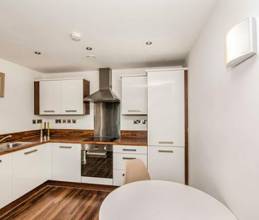 1 bedroom flat to rent - Photo 5