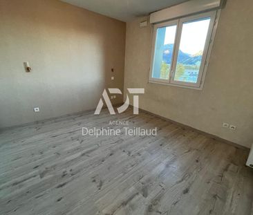 Appartement T2 à GRENOBLE - Photo 2