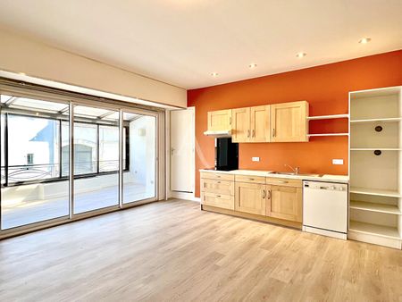Location Maison 5 pièces 115m² - Photo 2