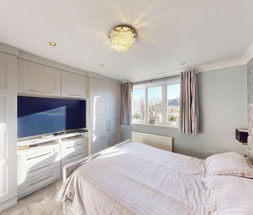 3 bedroom semi-detached house to rent - Photo 6