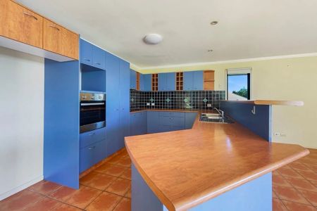 30 Learg Street, Coolum Beach. - Photo 5