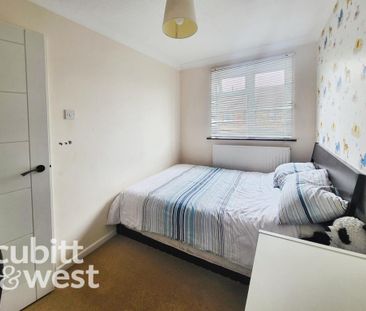 2 bedroom semi-detached house to rent - Photo 3