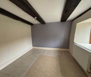 3 bedroom farm house to rent - Photo 1