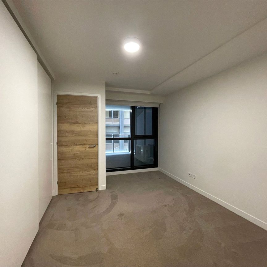 607/12 Queens Road - Photo 1