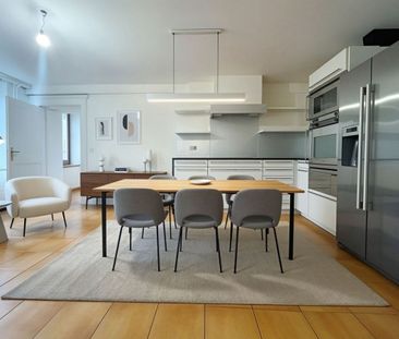 Zu vermieten – Prächtiges 7,5-Zimmer-Dorfhaus – 260 m² – Heizbare P... - Photo 1