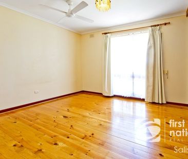 Neat Family Home - Photo 2