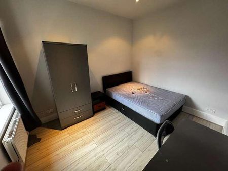 Richmond Road, Fallowfield, Manchester, M14 - Photo 3