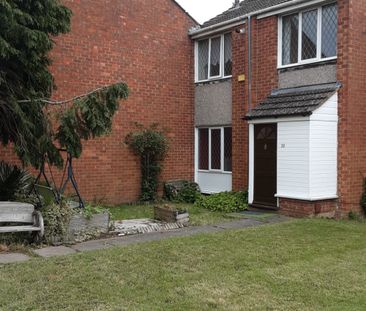 3 bedroom house on Barrow Close, CV2 2BQ area - Photo 2