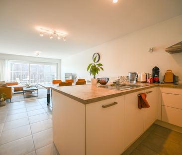 Ruim appartement met 2 slaapkamers in Waregem - Photo 1