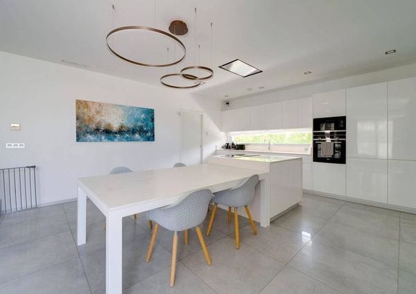 3 room luxury Villa for rent in Finestrat, Valencia