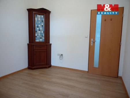 Pronájem bytu 2+1 44 m² - Photo 2