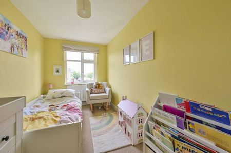 4 bedroom detached house to rent - Photo 5